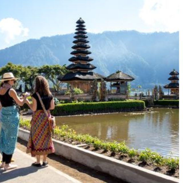 bali-full-day-ulundanu-tanah-lot-tour