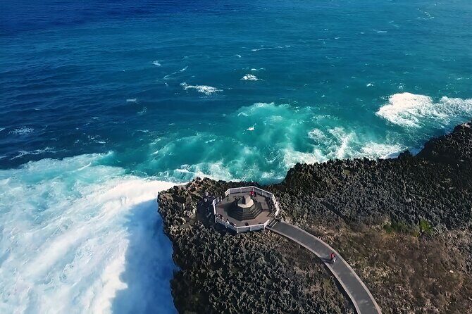 Bali Full-Day Uluwatu Sunset Tour, Kecak Dance, Seafood Dinner - Who Is This Tour Best For?