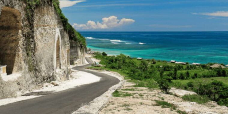 bali-full-day-watersport-with-uluwatu-tour
