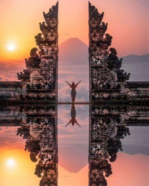 bali-gate-of-heaven-and-water-palace-tirta-gangga-package
