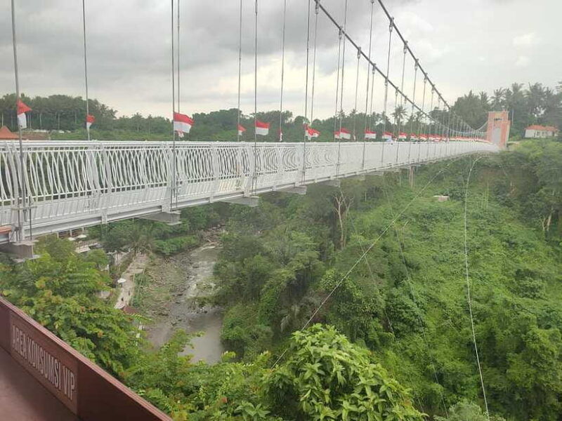 bali-glass-bridge-admission-ticket