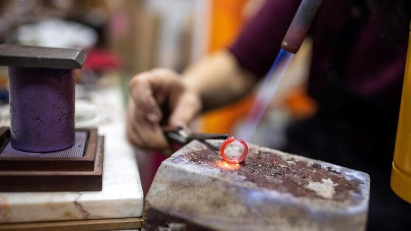 bali-hands-on-silver-jewelry-making-class-in-ubud
