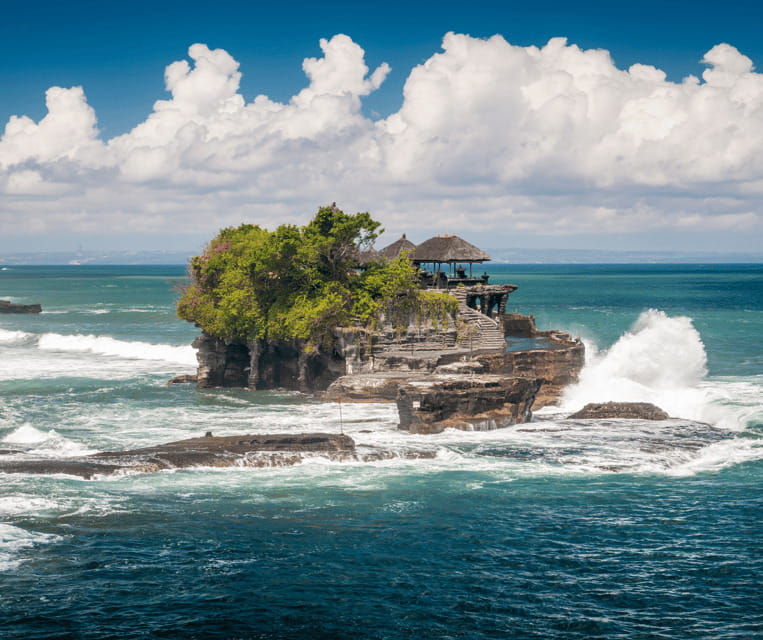 bali-heritage-taman-ayun-monkeys-tanah-lot-sunset