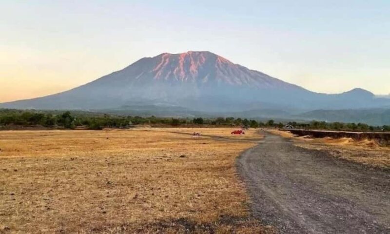 Bali: Hill Sunrise or Sunset Tour with Savana Tianyar Visit - An Authentic Peek into Bali’s Less Touristed Corners