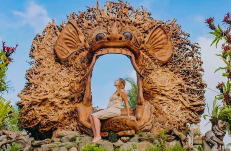 Bali: Historic Murals, Fairy Garden & Bat Cave Temple Tour - Exploring Bali’s Cultural Treasures: A Balanced Look at the Murals, Fairy Garden & Bat Cave Temple Tour