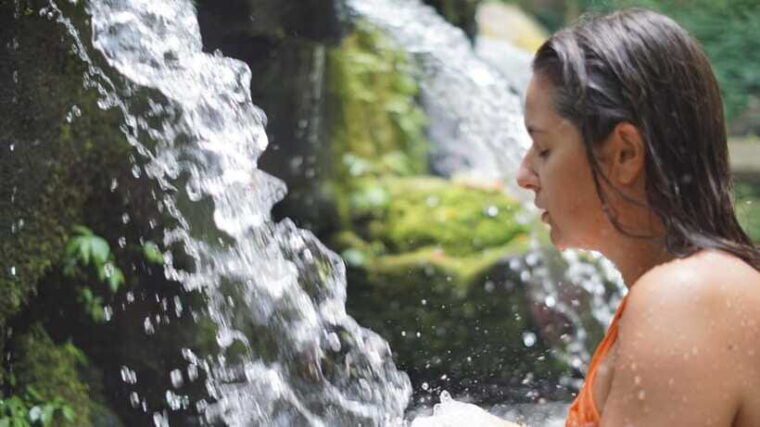 bali-holy-water-purification-and-palm-reading