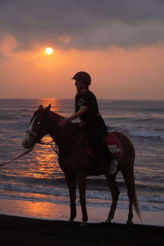 bali-horse-riding-on-the-beach-guide-tour