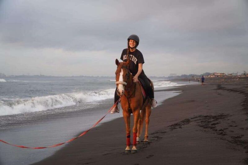 bali-horse-riding-on-the-beach-guide-tour
