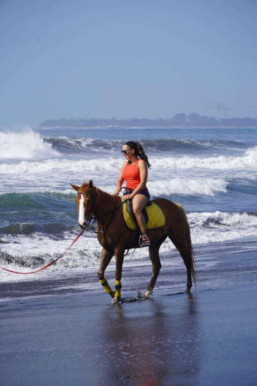 bali-horse-riding-on-the-beach-guide-tour
