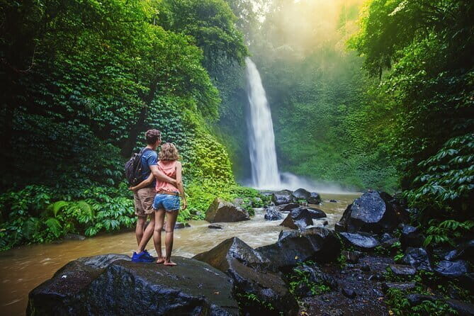 Bali Instagramable Tour: Gates of Heaven Lempuyang - Water Palace - Waterfall - FAQ