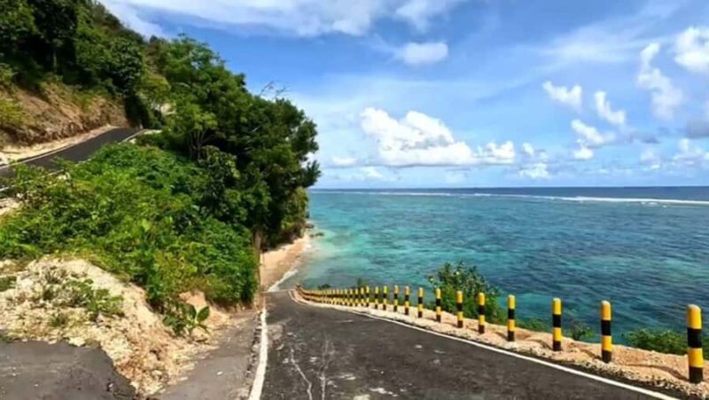 Bali: Jimbaran & Uluwatu Private Tour with Transfer Hotel - Key Points