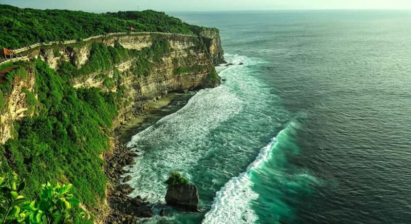 Bali: Jimbaran & Uluwatu Private Tour with Transfer Hotel - Value & Considerations