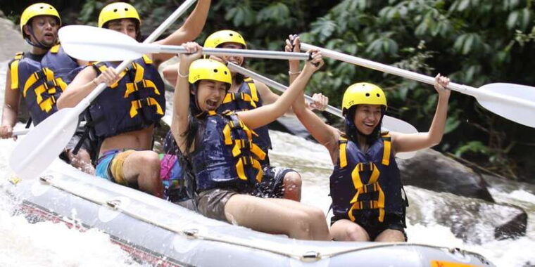 bali-jungle-trek-and-river-rafting-with-lunch