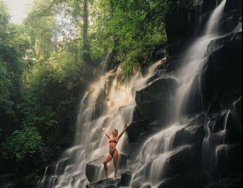 bali-kanto-lampo-and-tibumana-waterfalls-with-water-temple