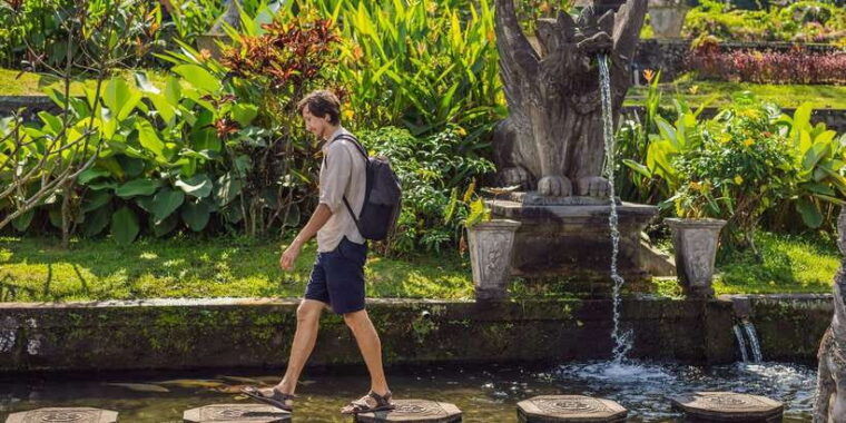 bali-lempuyang-quick-access-waterfall-water-palace-more