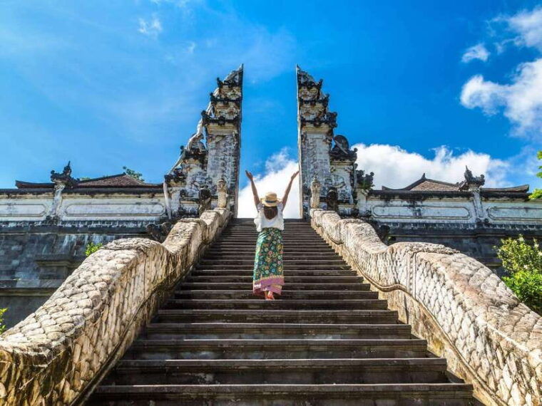 bali-lempuyang-temple-water-palace-and-waterfall-tour