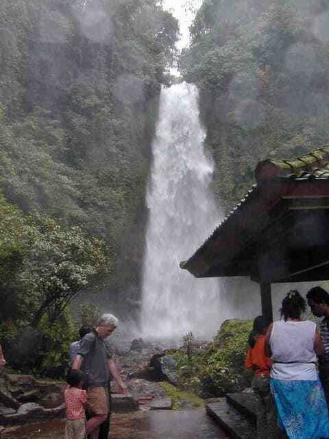 bali-lovina-beach-and-bedugul-mountain-private-tour