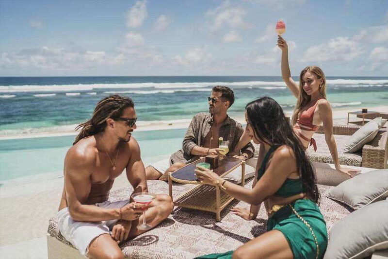 bali-melasti-tropical-temptation-beach-club-day-pass-daybed