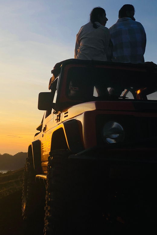 bali-mount-batur-jeep-sunrise-with-breakfast-hot-spring