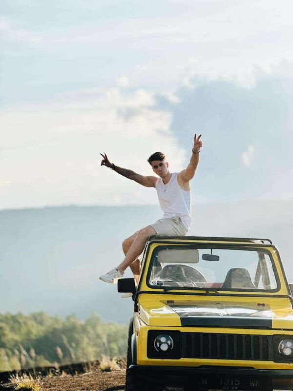 bali-mount-batur-sunrise-and-black-lava-jeep-tour