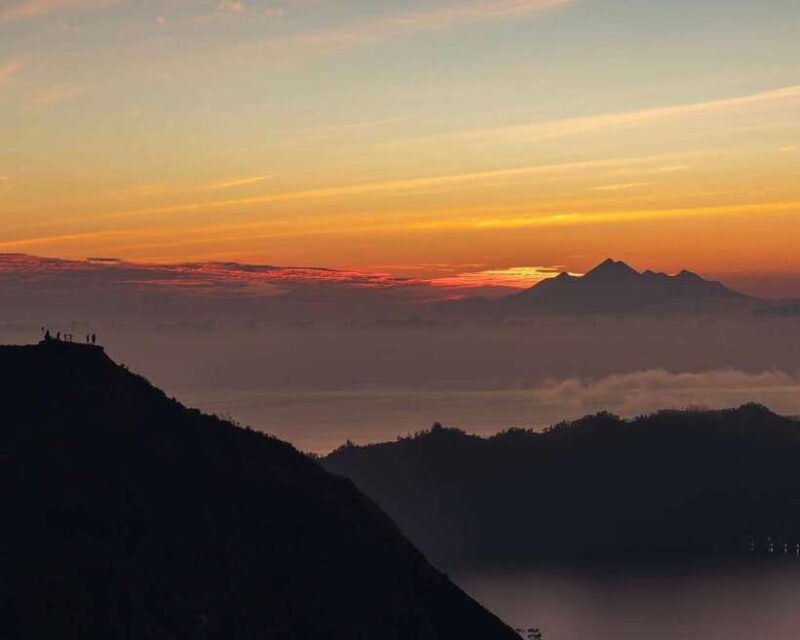 bali-mount-batur-sunrise-hike-with-breakfast-hot-spring-2
