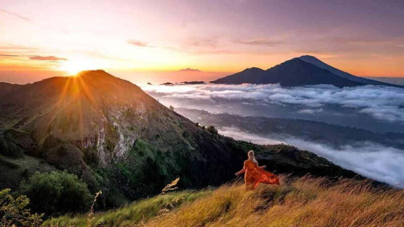 bali-mount-batur-sunrise-trek-and-hot-springs