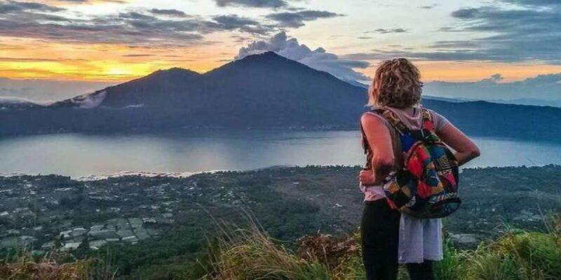 bali-mount-batur-sunrise-trek-with-a-female-guide