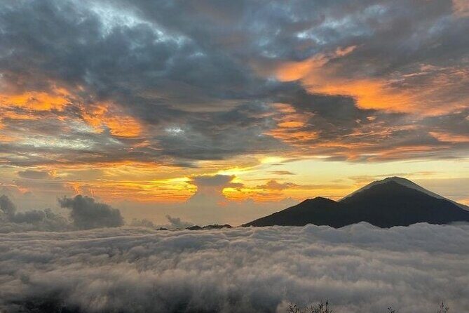 Bali: Mt Batur Sunrise Trekking with Breakfast Atop - Who Should Consider This Tour?
