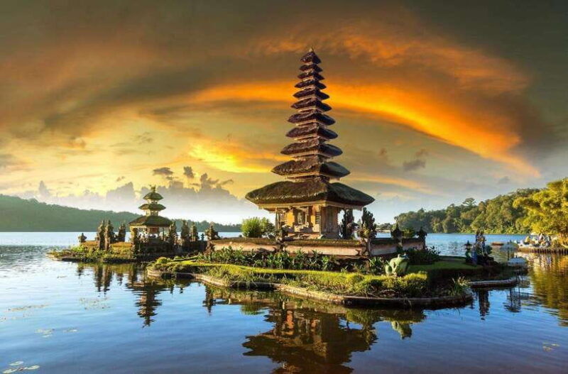 bali-north-bali-private-car-rental-with-female-driver