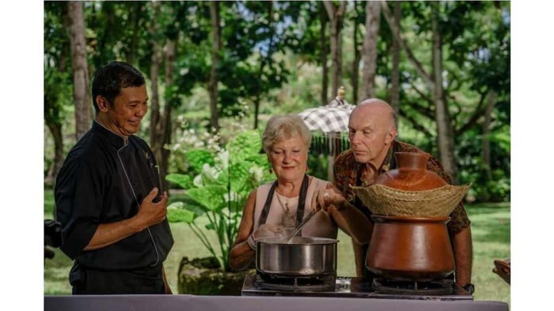 Bali/Nusa Dua: Private Cooking Class with Market Tour - The Sum Up