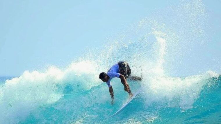 bali-nusa-lembongan-surf-lesson-for-all-levels