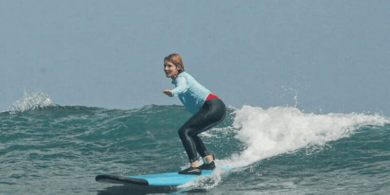 bali-nusa-lembongan-surf-lesson-for-all-levels