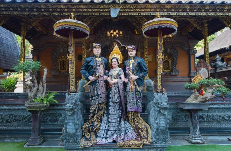 Bali Photo Session With Balinese King and Queen Outfit - FAQ