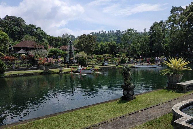 Bali Private Car Charter with Chauffeur - The Cost vs. Value