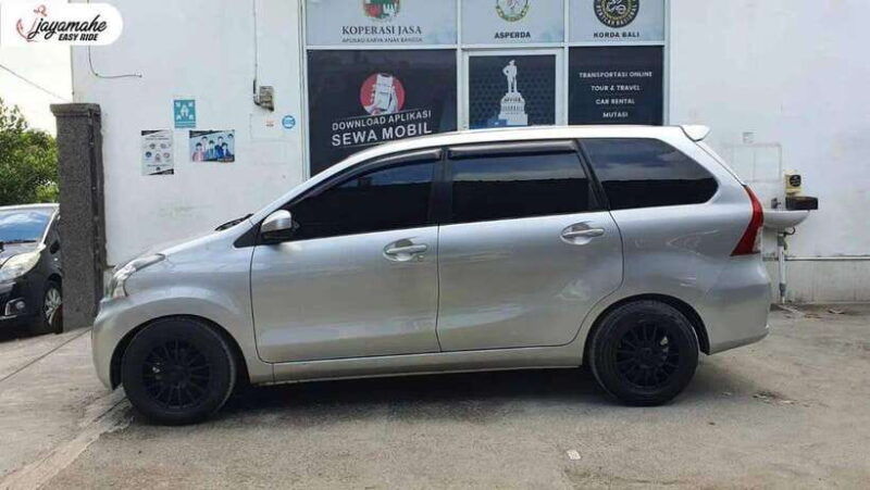 bali-private-car-charter-with-profesional-drivers