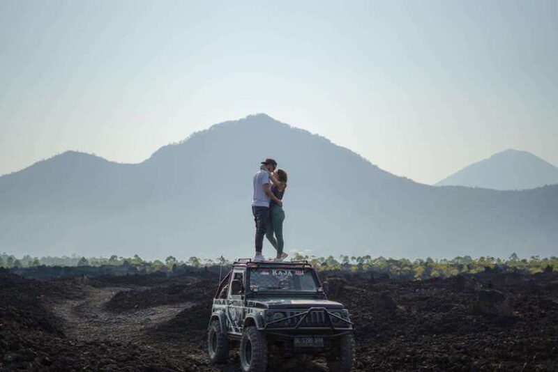 bali-private-jeep-and-black-lava