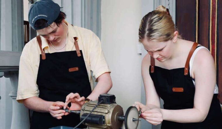 bali-private-silver-jewelry-making-class-in-ubud