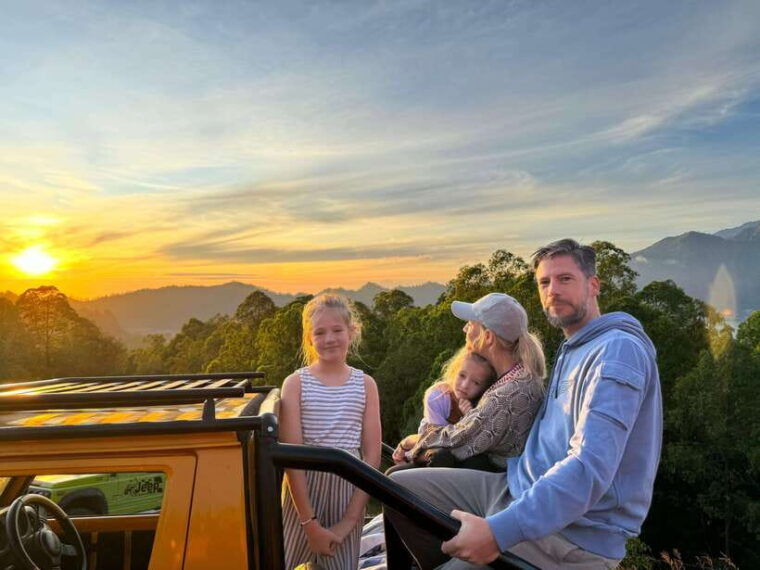 bali-private-sunrise-jeep-tour-and-hot-spring-all-include