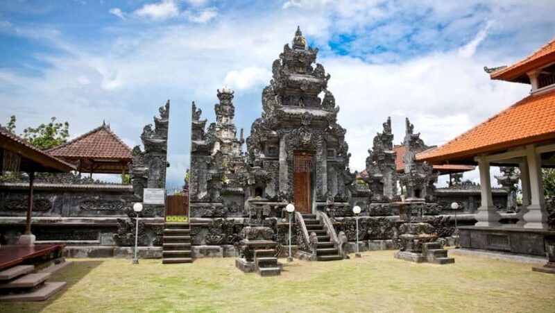 Bali: Private Tour Customised Uluwatu With Kecak Dance - Frequently Asked Questions