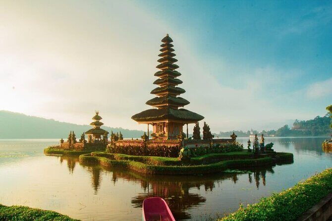 Bali Private Tour: Handara Iconic Gate, Watefall and Temple - The Sum Up