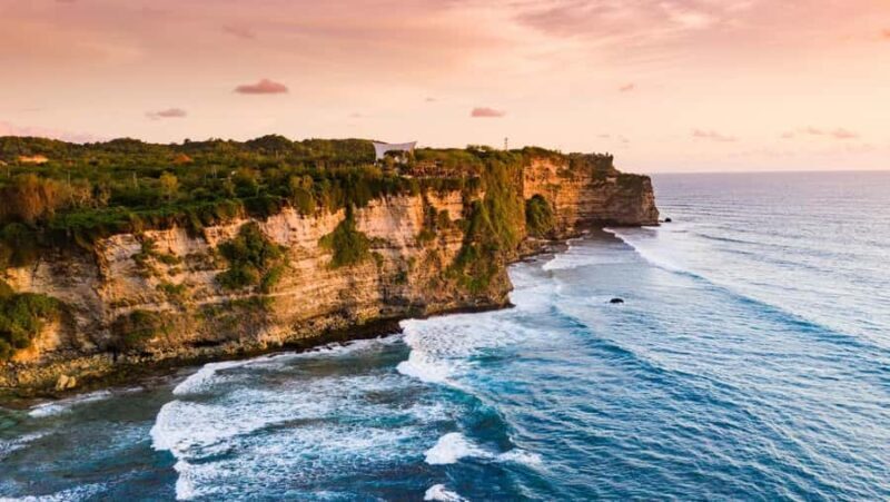 Bali: private tour near Uluwatu area include transfer hotel - Key Points