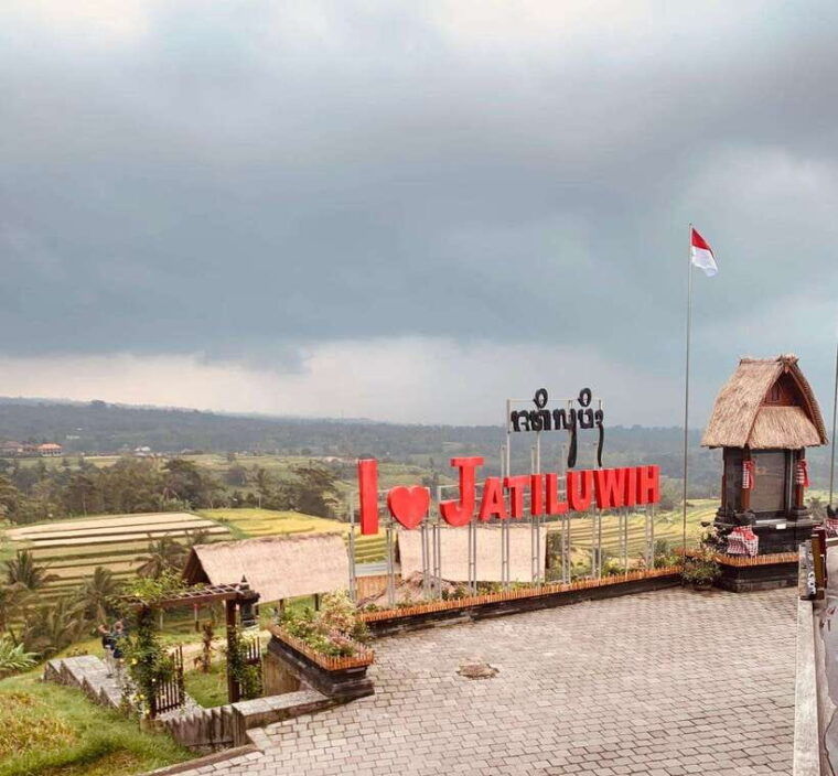 bali-private-tour-of-jatiluwih-ulun-danu-and-tanah-lot