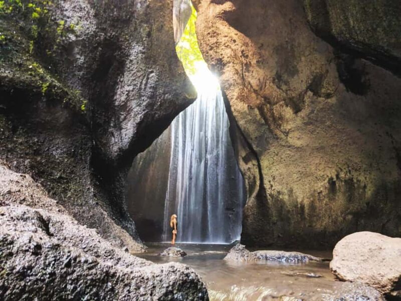 Bali: Private Waterfalls Tour with Hotel Pickup & Drop-off - Key Points