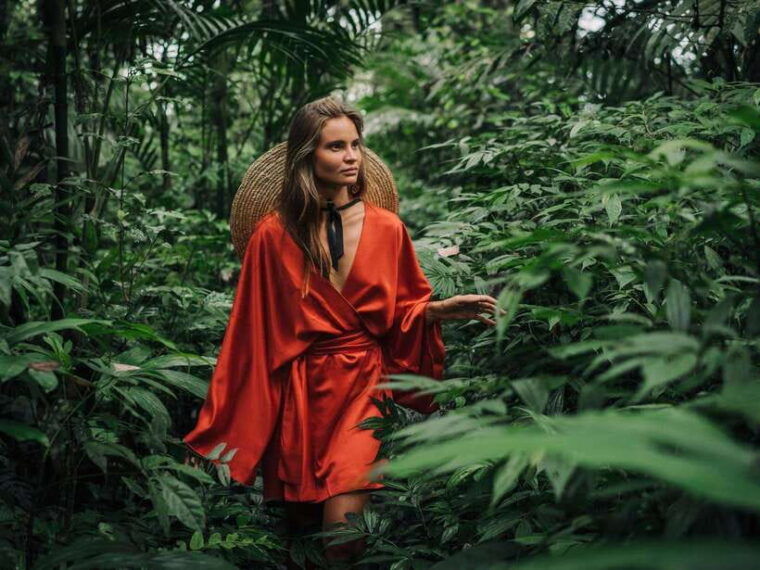 bali-professional-photoshoot-at-pengelipuran-bamboo-forest