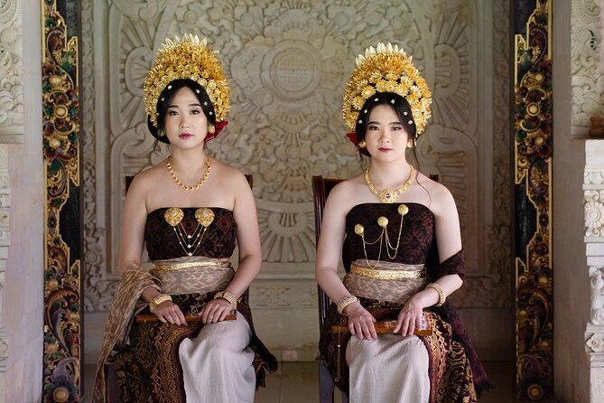 Bali Professional Photoshoot in Traditional Dress Outfit - FAQ