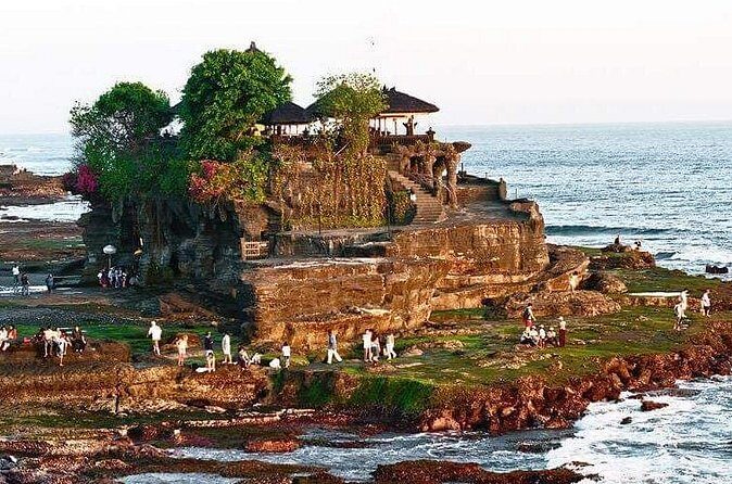 Bali : Sacred Temple Tanah lot,Taman Ayun & Uluwatu - Who Is This Tour Best For?