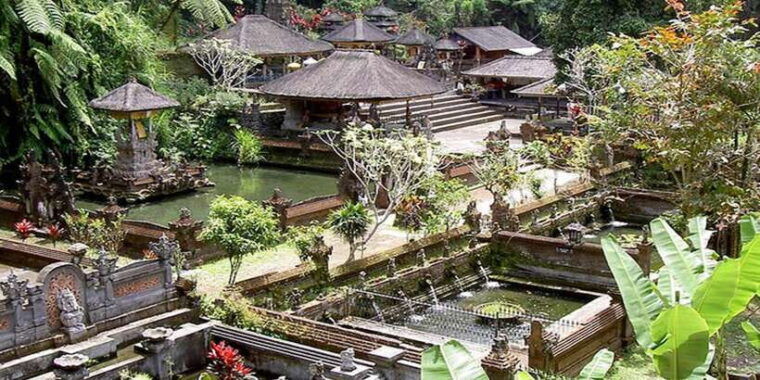 bali-sacred-temples-and-sunset-private-tour-2