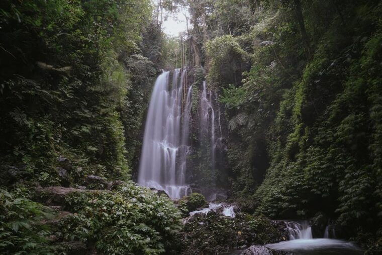 bali-scenic-rice-terraces-temple-waterfall-tour