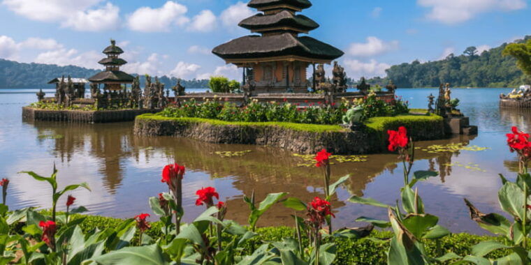 bali-scenic-west-bali-private-tour-luxury-car