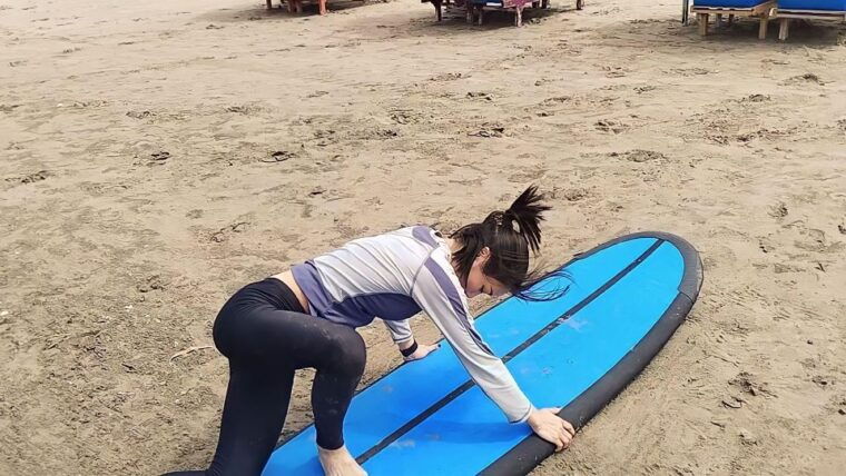 bali-seminyak-beach-private-surf-lesson-for-any-level